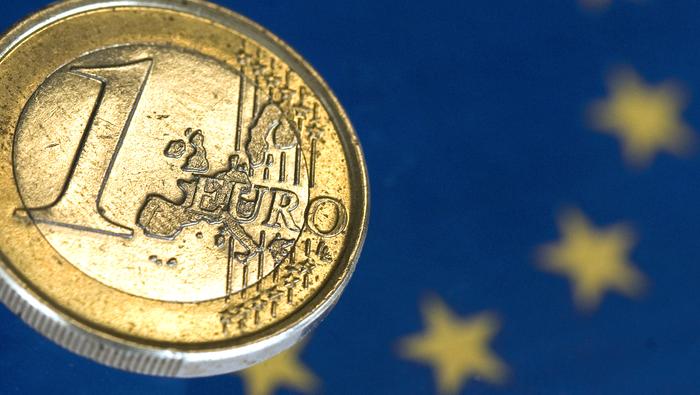 euro-holds-ground-as-us-dollar-faces-headwinds-on-a-dovish-fed.-higher-eur/usd?