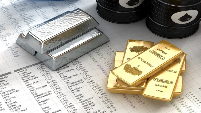 gold-(xau/usd),-silver-(xag/usd)-latest-–-haven-bid,-lower-us-bond-yields-fuel-move-higher