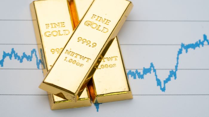 gold-price-update:-safe-haven-metal-pauses-with-further-upside-in-reach